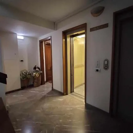 Apartamenticos Plaza Del Pilar III Zaragoza Exterior photo