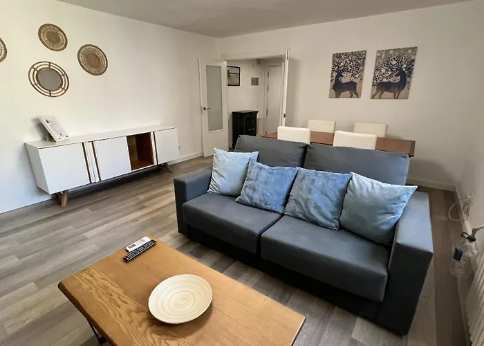 Apartamenticos Plaza Del Pilar III
