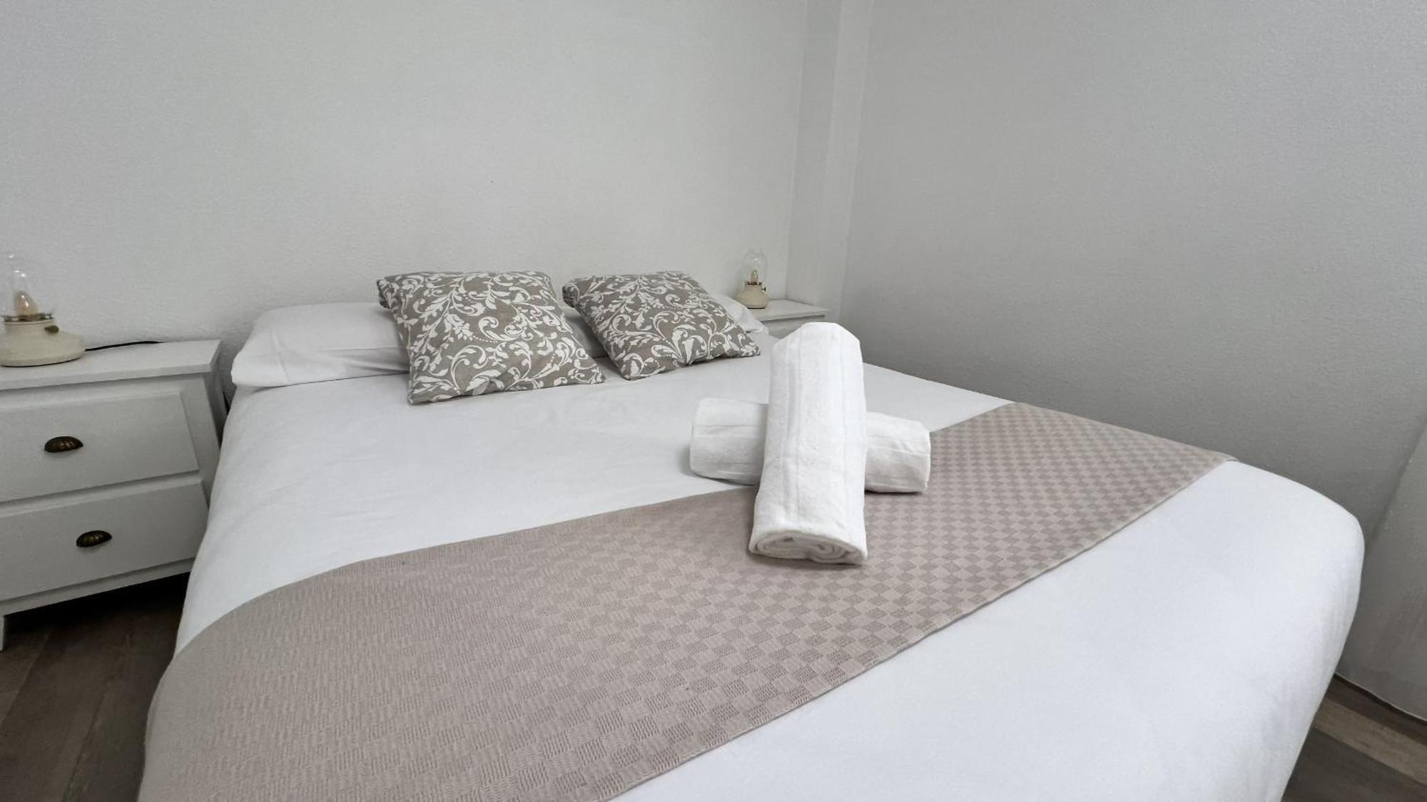 Apartamenticos Plaza Del Pilar Iii Apartment Zaragoza